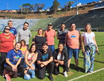 Projeto “Caminhando pela História” realiza visita guiada ao Estádio e Ginásio Municipal