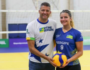 Ex-atacante da seleção prestigia filha nos Jogos da Juventude