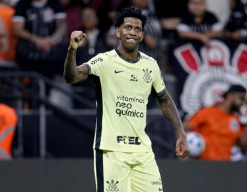 Corinthians mostra eficiência para derrotar Botafogo em Itaquera