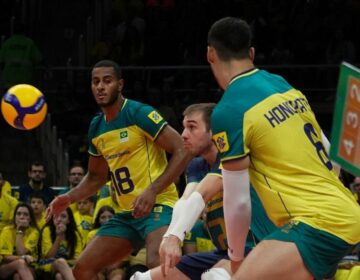 Brasil vence Itália no vôlei e está na Olimpíada de Paris