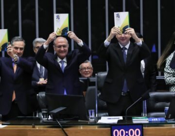 Representantes dos três poderes defendem harmonia instituciona