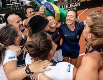 Tênis: Laura Pigossi faz 1º jogo do Brasil no Billie Jean King Cup