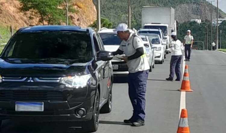 Blitz Educativa é realizada no bairro Salvaterra