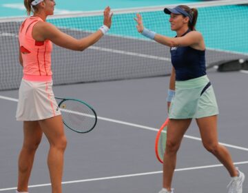 WTA de Abu Dhabi: Bia Haddad e Luisa Stefani vencem estreia de duplas