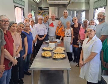 Cursos de capacitação em gastronomia e turismo qualificaram 96 pessoas em dez dias