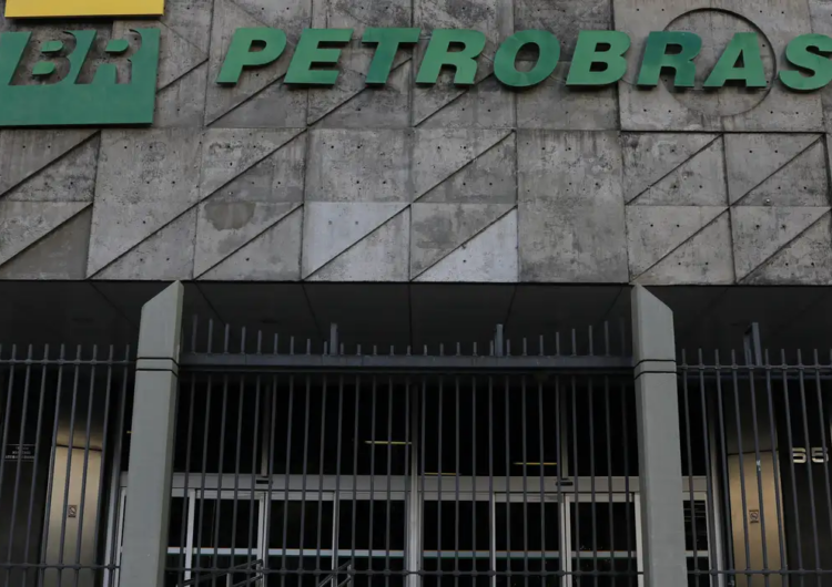 Petrobras inicia processo para retomada das obras do Polo GasLub