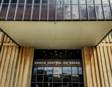 Mercado financeiro projeta inflação de 3,88% em 2024