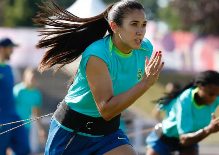 Seleção feminina treina na França a 4 dias da estreia na Olimpíada