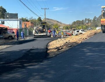 Trânsito em Igrejinha sofre alterações durante pavimentação no bairro