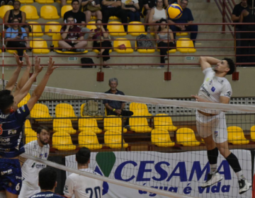 JF Vôlei vence no Ginásio Municipal e se classifica para a semifinal do Campeonato Mineiro