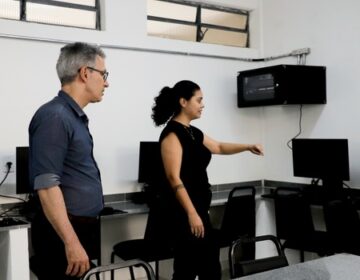 Governador vistoria obras de escola em Juiz de Fora que recebeu novo refeitório, laboratório de informática e quadra coberta