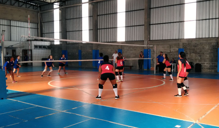 Jogos Intercolegiais 2024: modalidade vôlei começou nesta quarta, 2