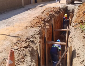 Secretaria de Obras atua em construção de rede drenagem e asfaltamento no Granjas Triunfo