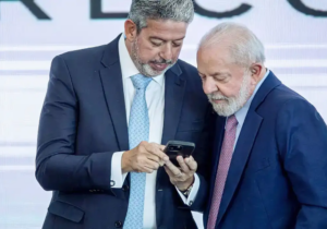 Lira e Lula se reúnem no Alvorada em meio a bloqueio de emendas