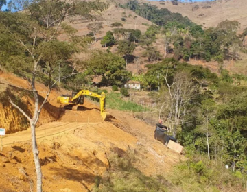 Governo de Minas reabilita área contaminada em Descoberto e inicia reflorestamento