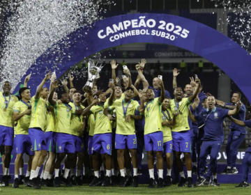 Ramon Menezes celebra título do Sul-Americano Sub-20