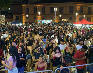 Com quase 200 mil pessoas, Carnaval de JF tem sucesso de participação e alegria