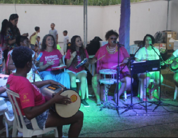 Feira Noturna na Praça da Estação é reinaugurada com novos feirantes, mais opções gastronômicas e samba ao vivo