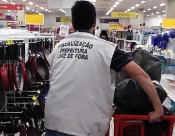 Fiscalização e Procon apreendem mais de 500 alimentos impróprios para consumo nas Lojas Americanas