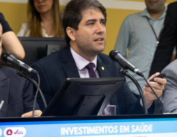 Secretaria de Saúde de Minas destaca ampliação dos investimentos e políticas estratégicas no Assembleia Fiscaliza 2025