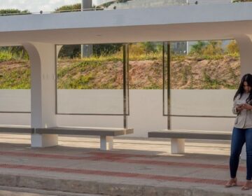 Governo de Minas inaugura dois novos abrigos para embarque e desembarque de ônibus na Cidade Administrativa