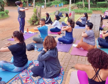 Aula gratuita de Yoga será realizada no parque do Museu Mariano Procópio neste sábado, 9