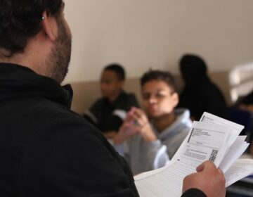 Estado publica 2,8 mil atos de evolução na carreira de servidores da Educação