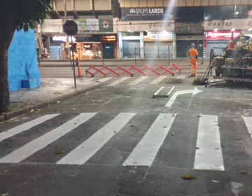 Rua Rei Alberto passa a ter novo sentido de circulação de forma definitiva
