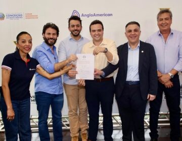 Parceria entre Governo de Minas, Anglo American e Prefeitura de Conceição do Mato Dentro vai recuperar trecho da MG-010