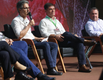 Governador de Minas Gerais participa do 1° Congresso Nacional da Carne