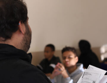 Provas do concurso da Educação de Minas Gerais acontecem neste domingo (28/9) com quase 14 mil vagas em disputa