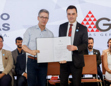 Governador empossa novo advogado-geral do Estado de Minas Gerais