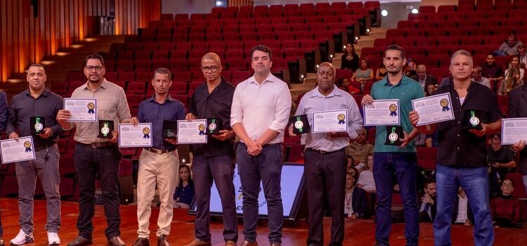 Governo de Minas premia vencedores do Concurso Motorista e Motociclista Padrão e incentiva boas práticas no trânsito