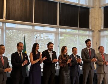 Governo de Minas, ALMG e União assinam acordo de regularização de imóveis