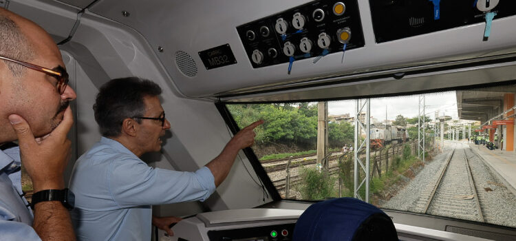 Governo de Minas acompanha primeiro teste operacional do novo trecho da Linha 1 do Metrô da RMBH