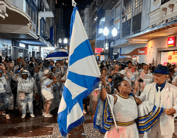 Final de semana de Carnaval promete tomar conta da cidade com blocos e desfile das escolas de samba