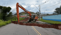 Chuvas fortes causam danos e interrompem trânsito no Acesso Norte
