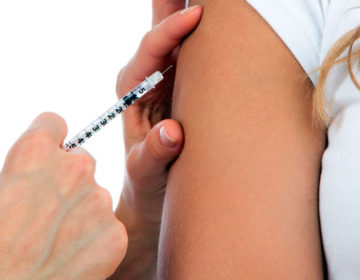 Foliões devem se vacinar contra sarampo antes do carnaval